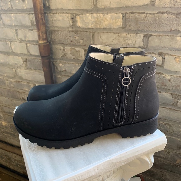 NWT JSPORT JBU Jenna Double Zip Bootie Black - Picture 5 of 8